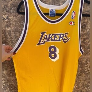 Youth XL Lakers Jersey 8